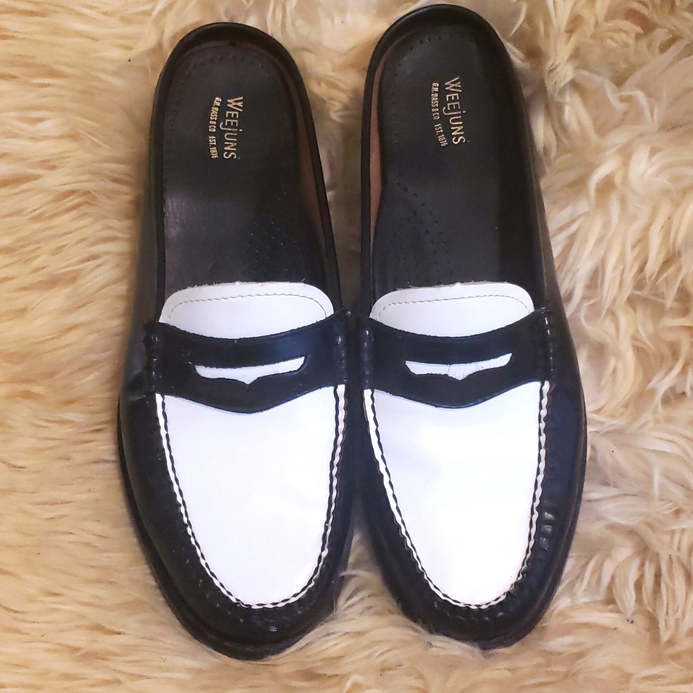 G.H.Bass Weejuns Wynn Black/White leather slip on mules. Size 9 1/2